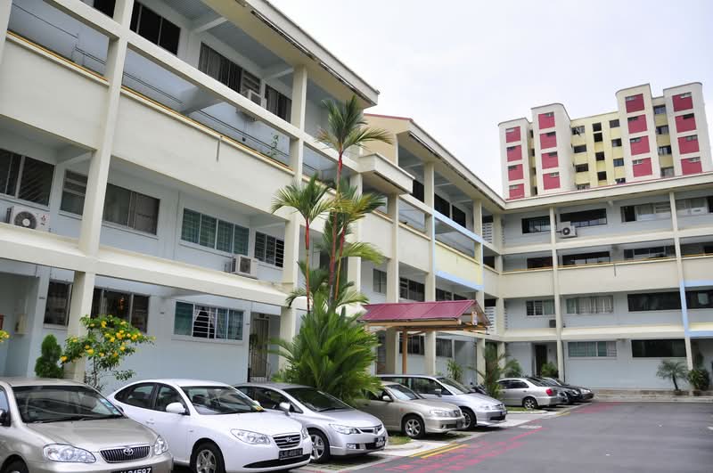 233 Hougang Street 21