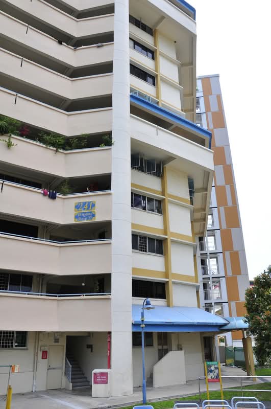 241 Hougang Street 22