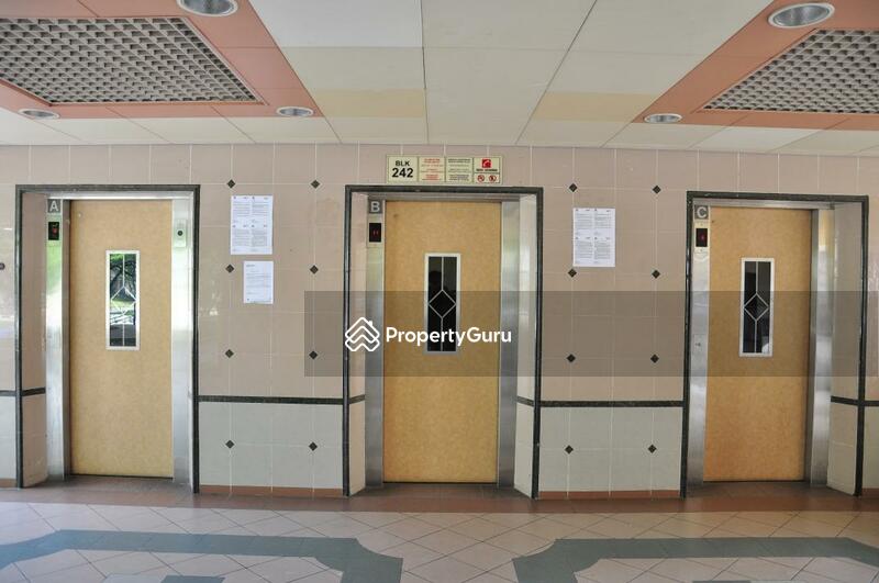 For Rent - 242 Hougang Street 22