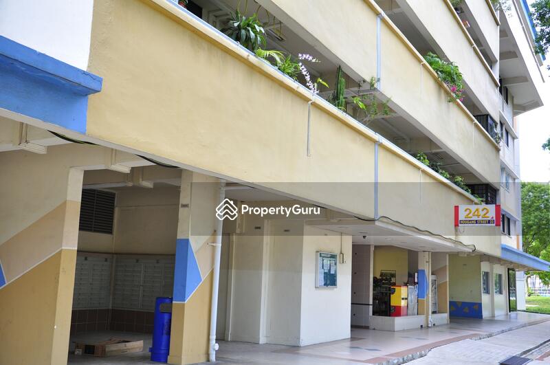 For Rent - 242 Hougang Street 22