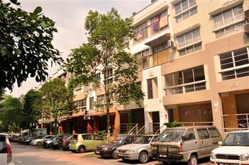 Suria Apartment @ Damansara Damai