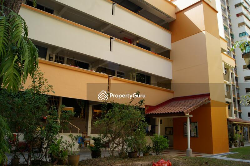 For Rent - 694 Hougang Street 61