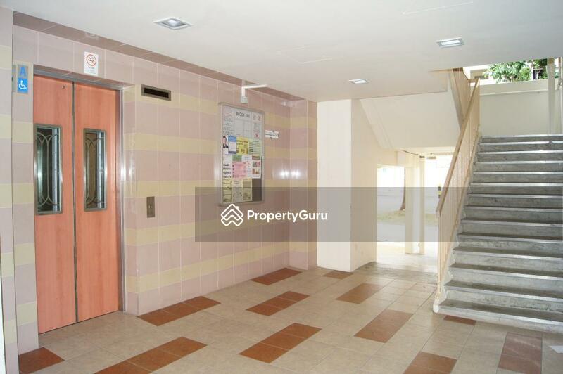For Rent - 695 Hougang Street 61
