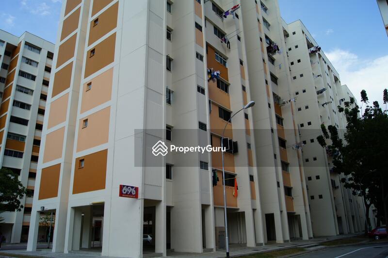 696 Hougang Street 61 #0