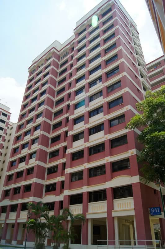 941 Hougang Street 92