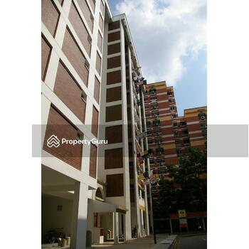 30 Jalan Bahagia