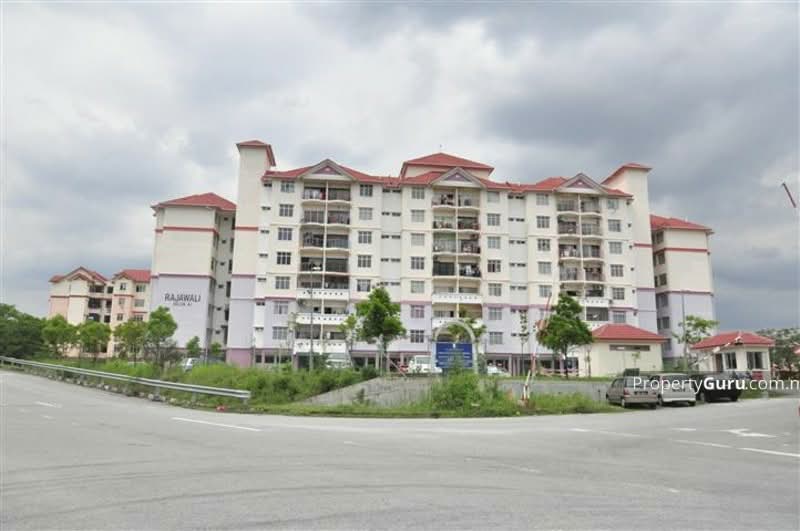 Kelompok Rajawali Apartment - iProperty.com.my