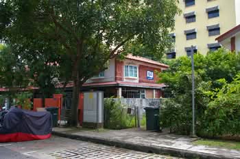 64 Jalan Ma'mor
