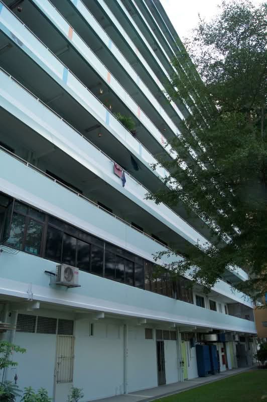 37 Jalan Rumah Tinggi