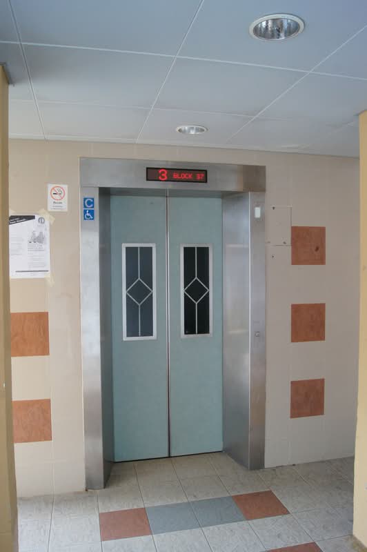 37 Jalan Rumah Tinggi
