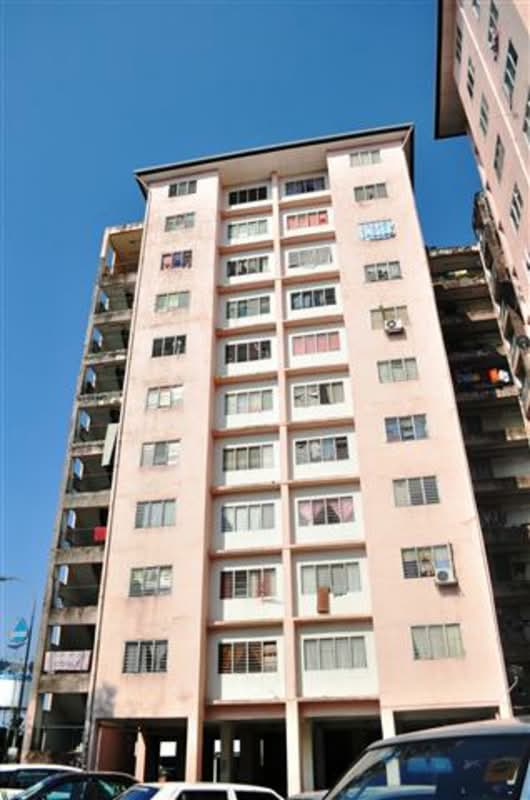 Kenaria Condominium - iProperty.com.my