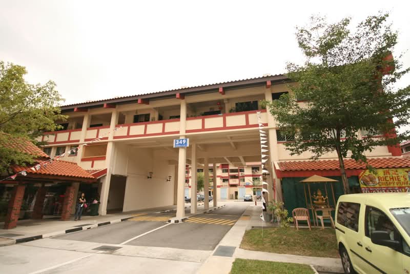 349 Jurong East Avenue 1, 349 Jurong East Avenue 1, 2 Bedrooms, 936 sqft, HDB Flat For Sale, by Robert Chan C W, 500123625 - PropertyGuru.com.sg