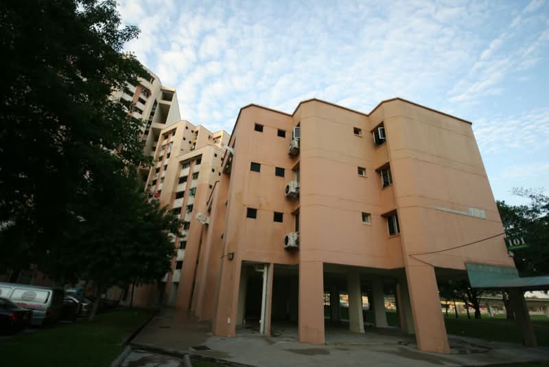 101 Jurong East Street 13