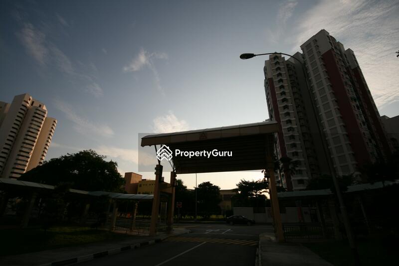 For Rent - 106 Jurong East Street 13