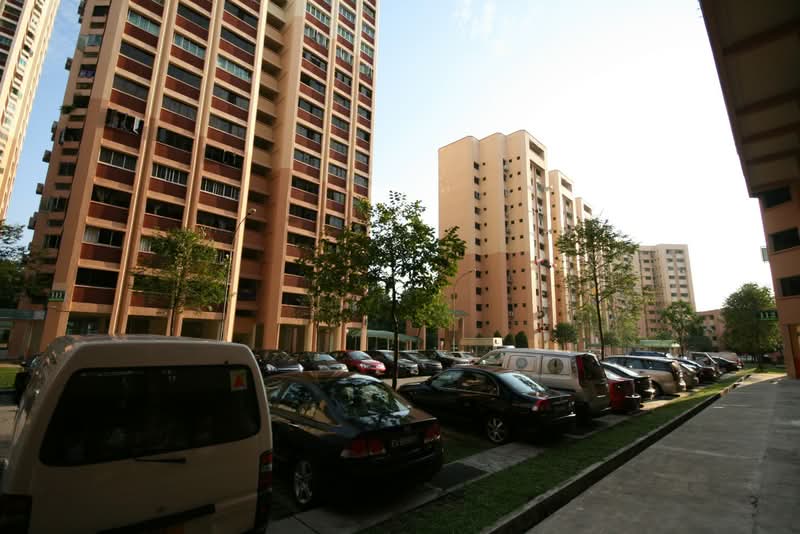 112 Jurong East Street 13