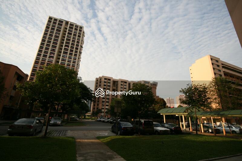For Sale - 113 Jurong East Street 13