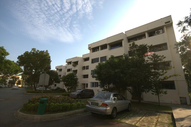 For Rent - 118 Jurong East Street 13