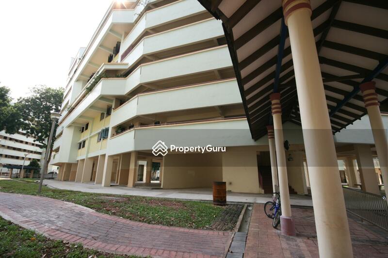 For Rent - 205 Jurong East Street 21