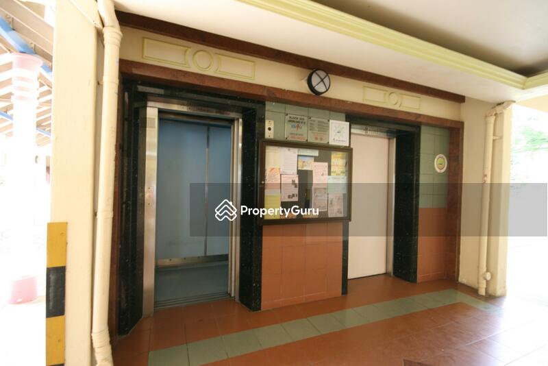 For Rent - 205 Jurong East Street 21