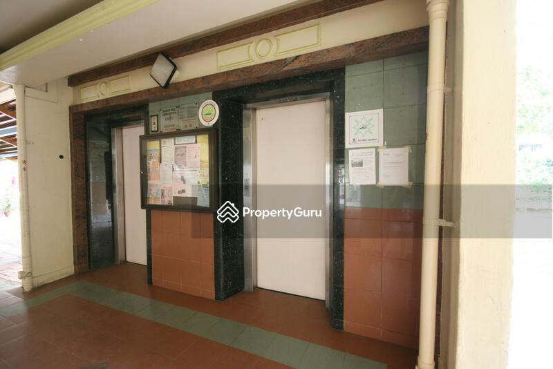 208 Jurong East Street 21 #0
