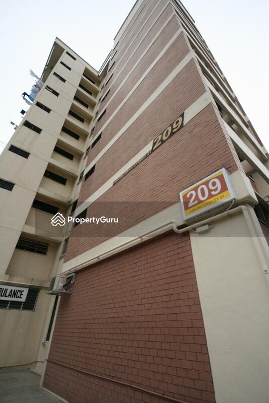 209 Jurong East Street 21 #0