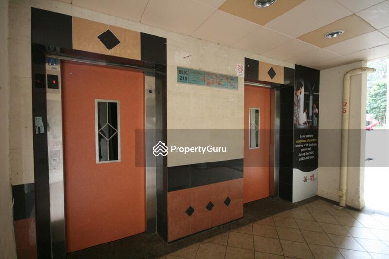 For Rent - 210 Jurong East Street 21