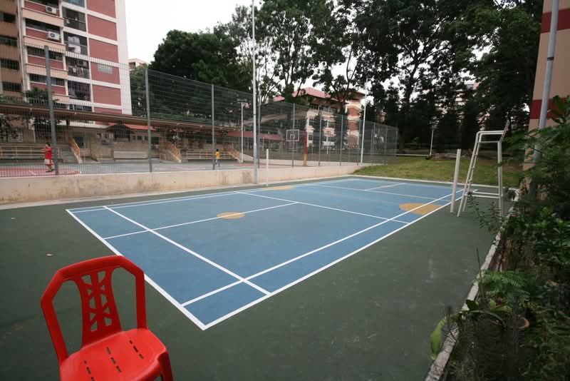 211 Jurong East Street 21