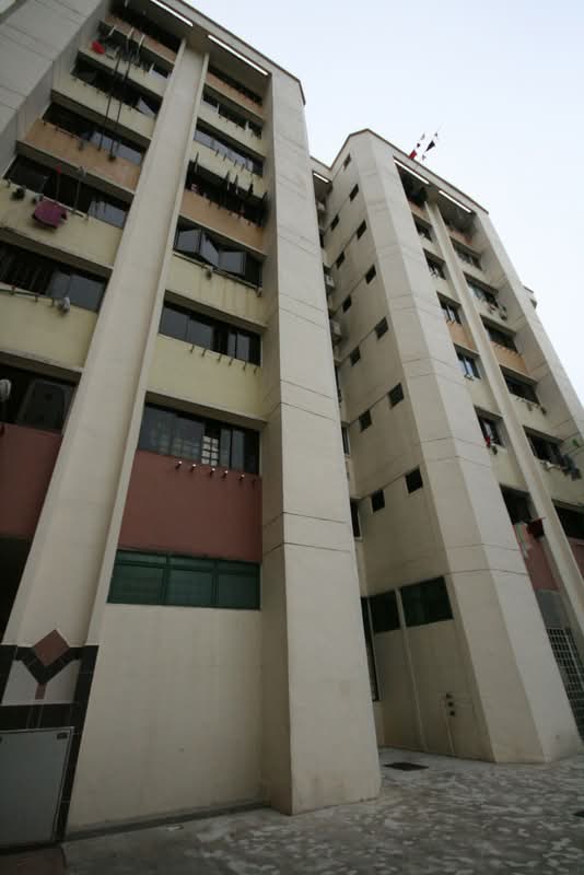 211 Jurong East Street 21