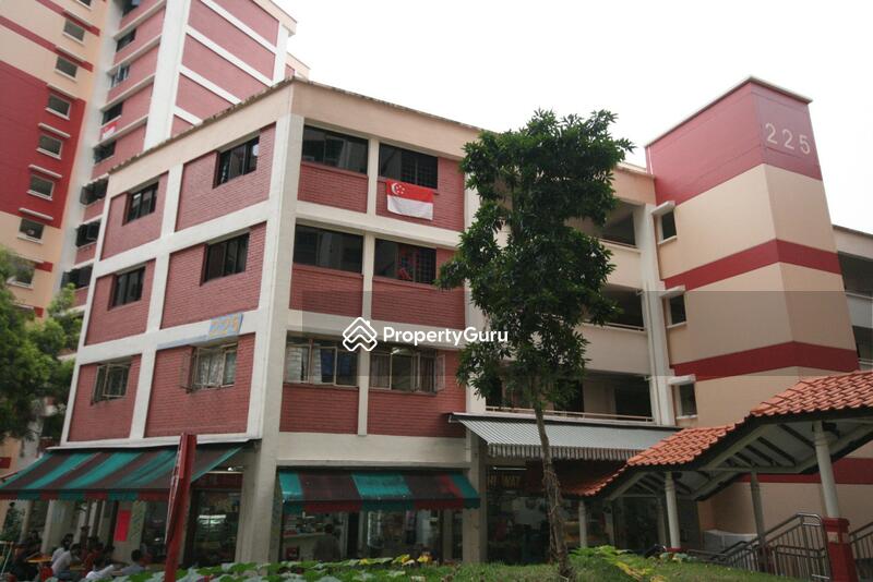 225 Jurong East Street 21 #0