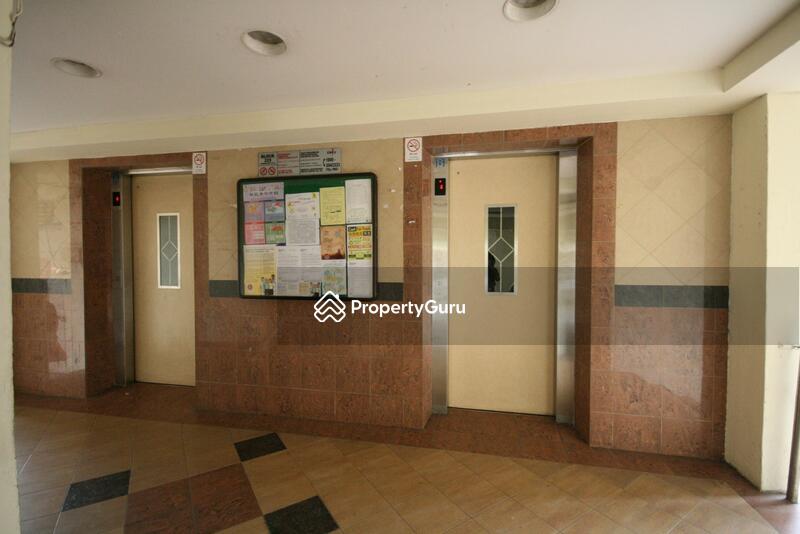 229 Jurong East Street 21 #0