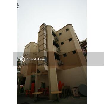 235 Jurong East Street 21