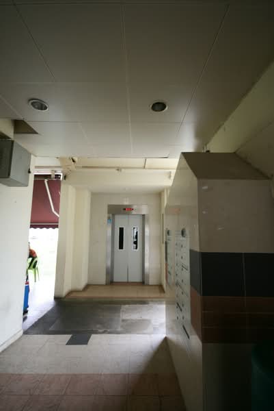 For Rent - 235 Jurong East Street 21