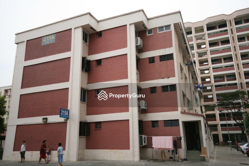 For Rent - 215A Jurong East Street 21