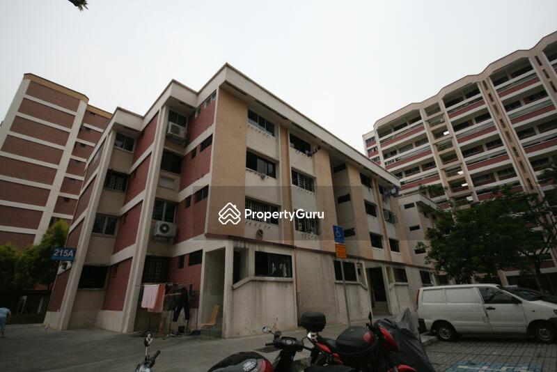 For Rent - 215A Jurong East Street 21