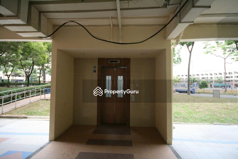 For Rent - 247 Jurong East Street 24