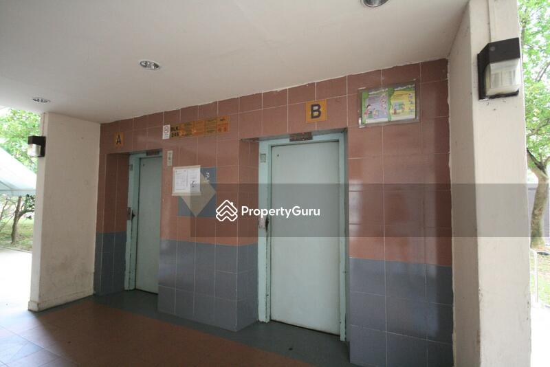 For Rent - 249 Jurong East Street 24