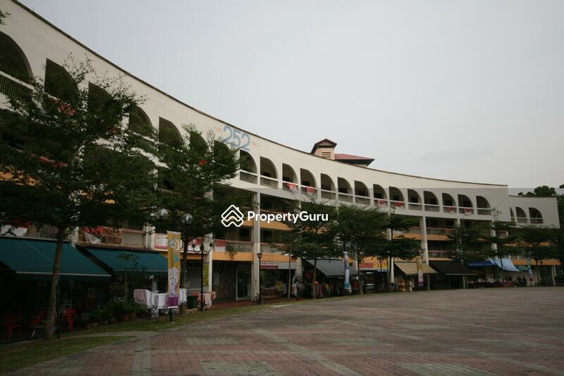 252 Jurong East Street 24 HDB Details in Boon Lay / Jurong / Tuas
