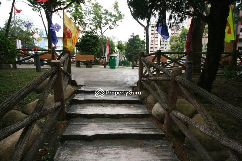 256 Jurong East Street 24 #0