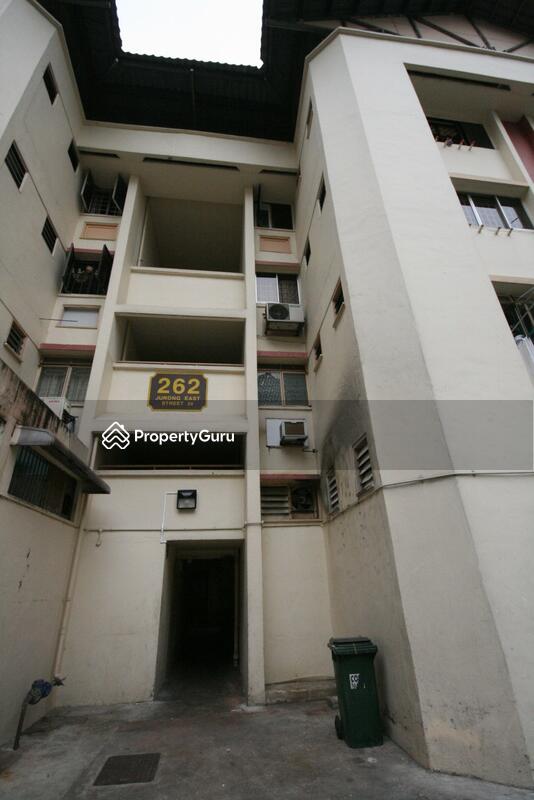 262 Jurong East Street 24 #0