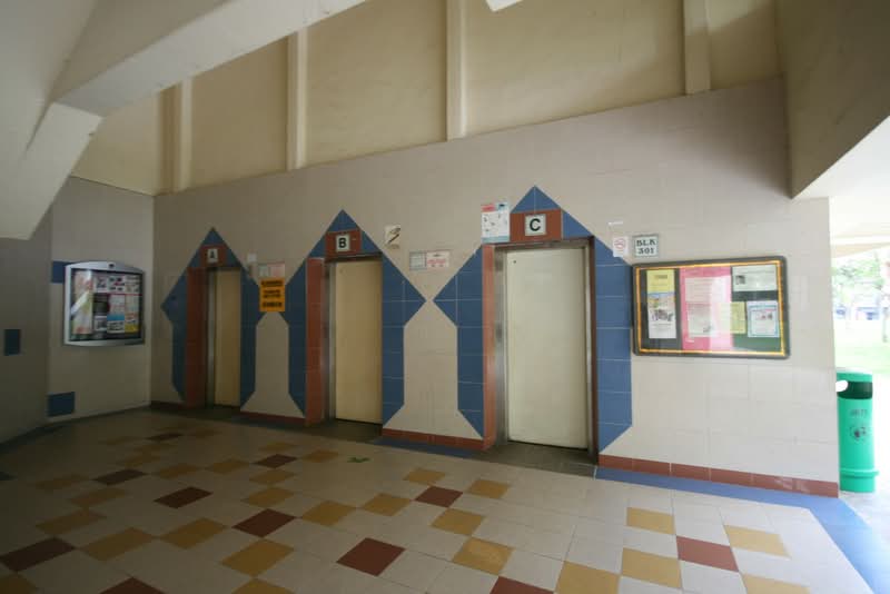 301 Jurong East Street 32