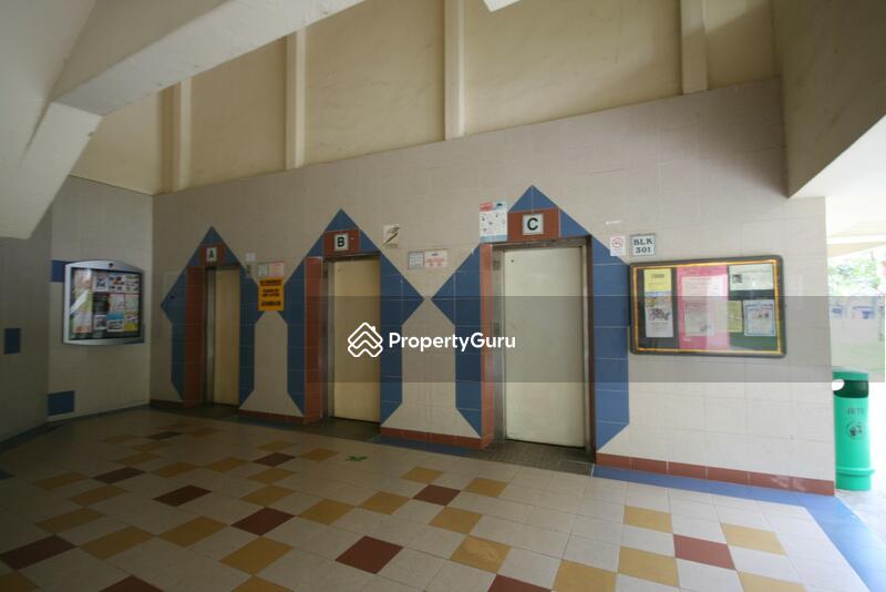 For Rent - 301 Jurong East Street 32