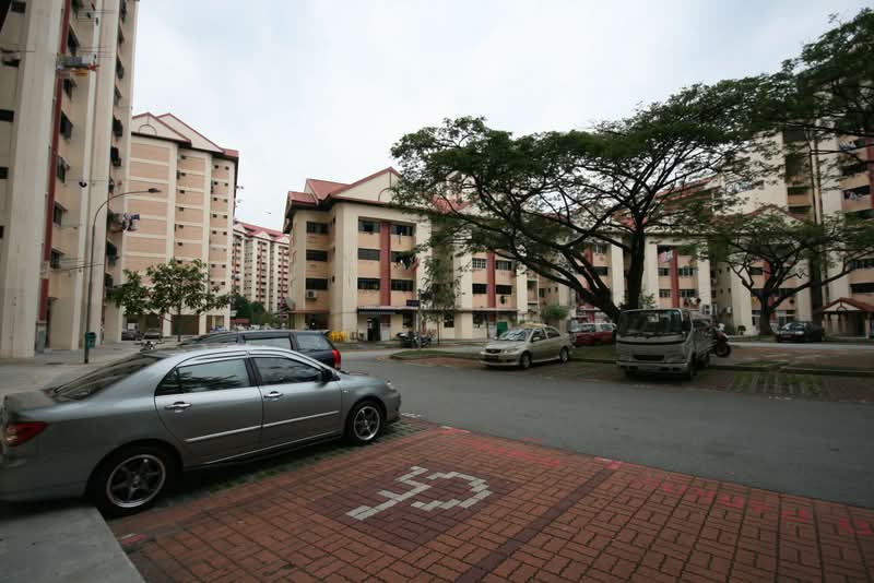 301 Jurong East Street 32