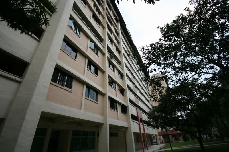 302 Jurong East Street 32
