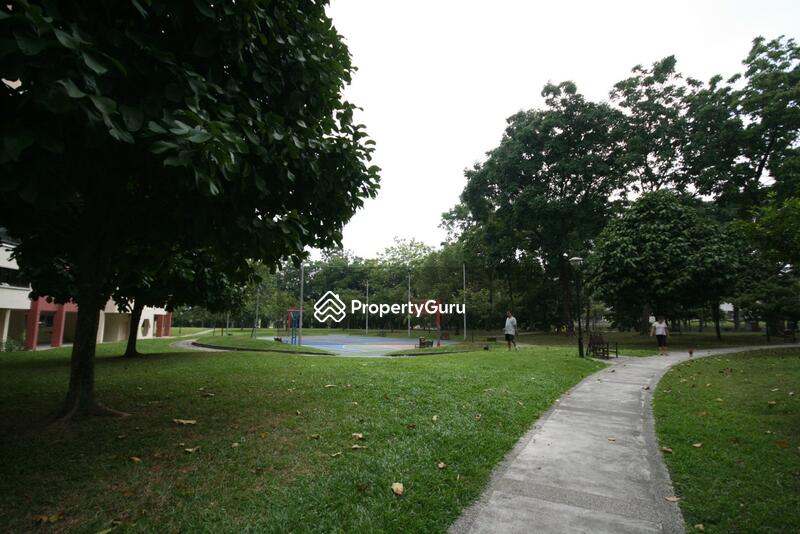For Rent - 303 Jurong East Street 32