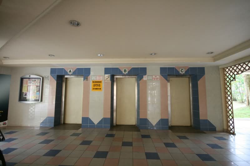 306 Jurong East Street 32