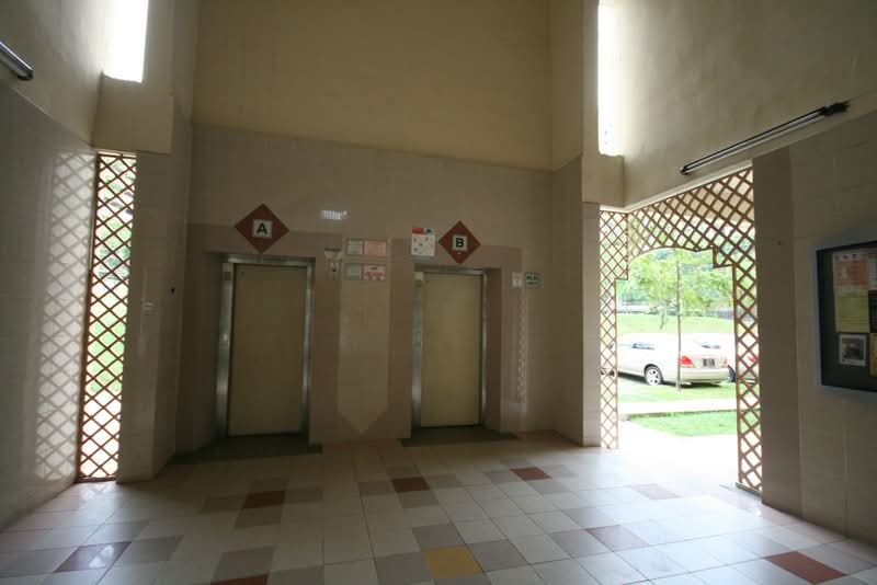 307 Jurong East Street 32