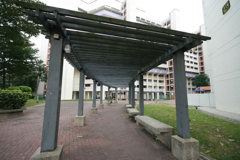 312 Jurong East Street 32