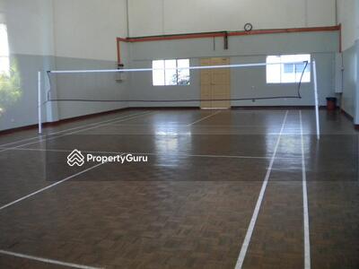 - Puncak Seri Kelana