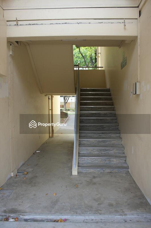 719 Jurong West Avenue 5 #0