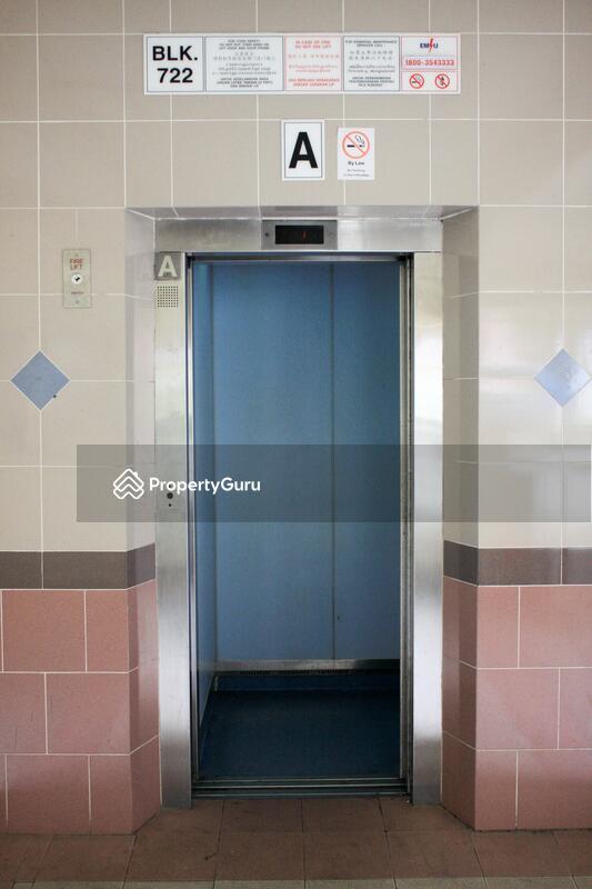 722 Jurong West Avenue 5 #0